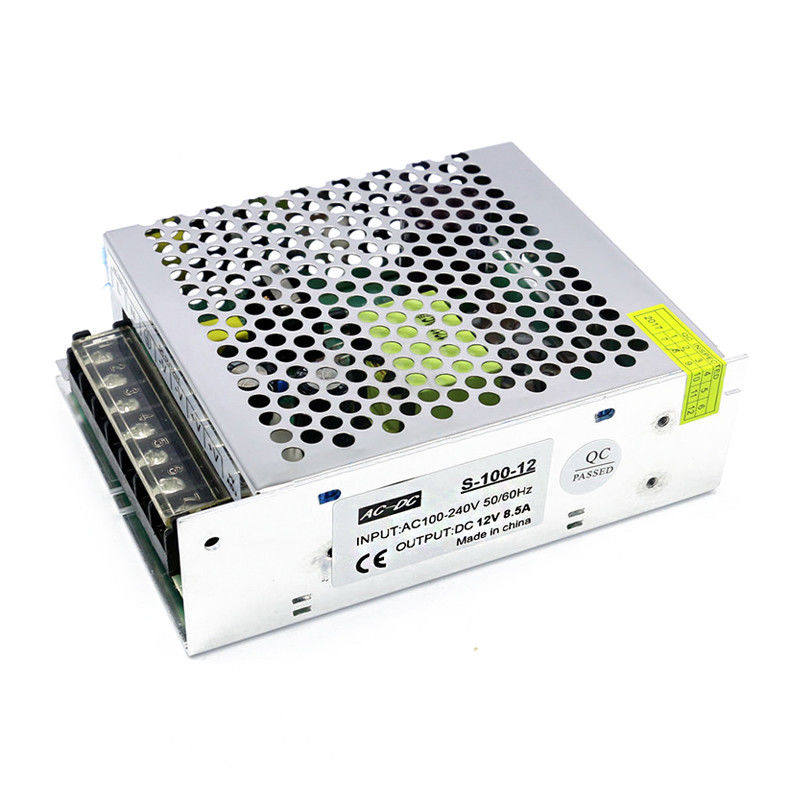 Ρυθμισμένο εναλλασσόμενο ρεύμα 100V 240V παροχής ηλεκτρικού ρεύματος διακοπτών οδηγών των οδηγήσεων στο συνεχές ρεύμα 12V 8.5A 100W