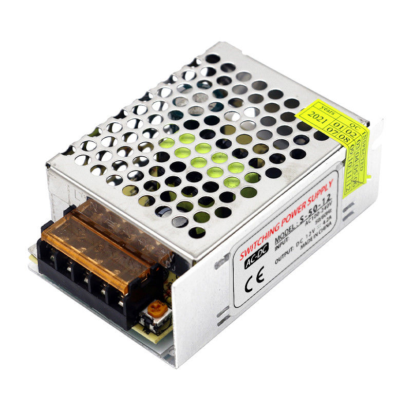Το συνεχές ρεύμα 12V 50W 4.2A καθολικό ρύθμισε το εναλλασσόμενο ρεύμα 100V 240V παροχής ηλεκτρικού ρεύματος μετατροπής στη ΣΥΝΕΧΉ μετατροπή